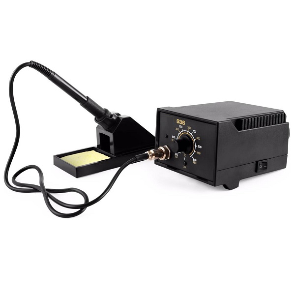 936 Analog Soldering Station